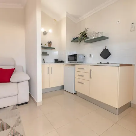 Daire Rooftop With Sea Views By Algarve Dream Holidays